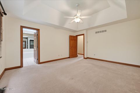 Tiny photo for 8819 Royal Oak Drive, Holland, OH 43528 (MLS # 10006676)