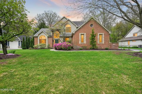 8819 Royal Oak Drive Holland OH 43528