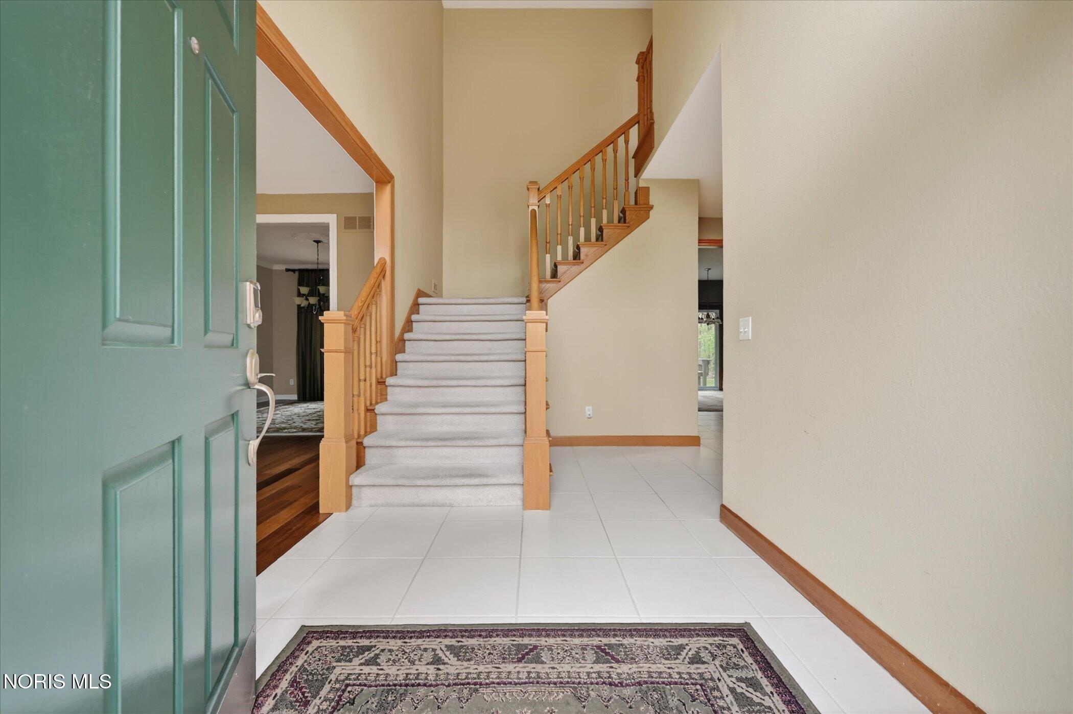 8819 Royal Oak Drive