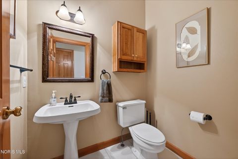 Tiny photo for 8819 Royal Oak Drive, Holland, OH 43528 (MLS # 10006676)