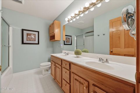 Tiny photo for 8819 Royal Oak Drive, Holland, OH 43528 (MLS # 10006676)