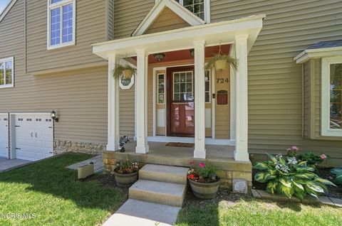 Tiny photo for 724 Ransom Street, Maumee, OH 43537 (MLS # 10010854)