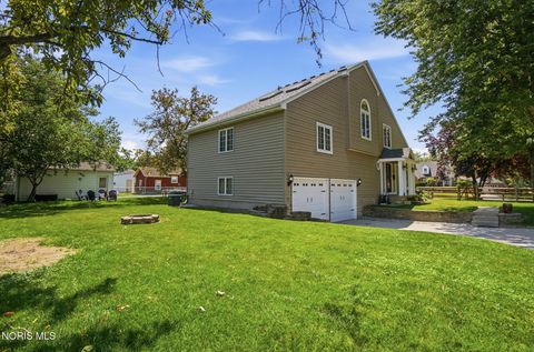 Tiny photo for 724 Ransom Street, Maumee, OH 43537 (MLS # 10010854)