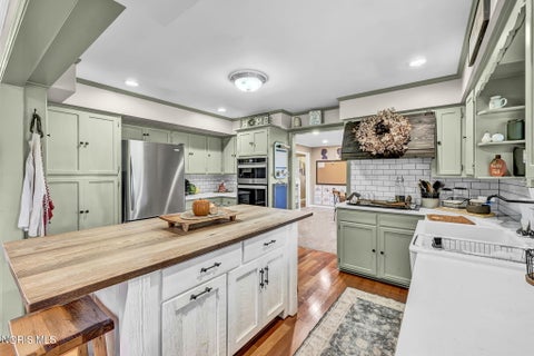 Tiny photo for 915 N Warpole Street, Upper Sandusky, OH 43351 (MLS # 10013044)