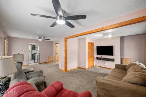 Tiny photo for 1315 Freedom Street, Toledo, OH 43605 (MLS # 10012297)