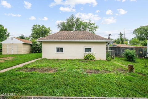Tiny photo for 1315 Freedom Street, Toledo, OH 43605 (MLS # 10012297)