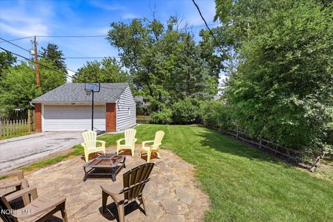 Tiny photo for 2914 Meadowwood Drive, Toledo, OH 43606 (MLS # 10009917)