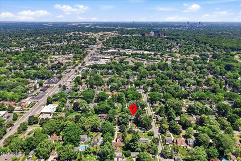 Tiny photo for 2914 Meadowwood Drive, Toledo, OH 43606 (MLS # 10009917)