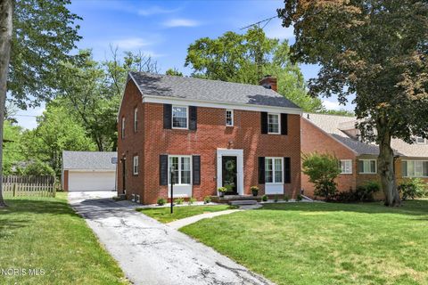 Tiny photo for 2914 Meadowwood Drive, Toledo, OH 43606 (MLS # 10009917)