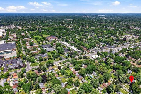 Tiny photo for 2914 Meadowwood Drive, Toledo, OH 43606 (MLS # 10009917)