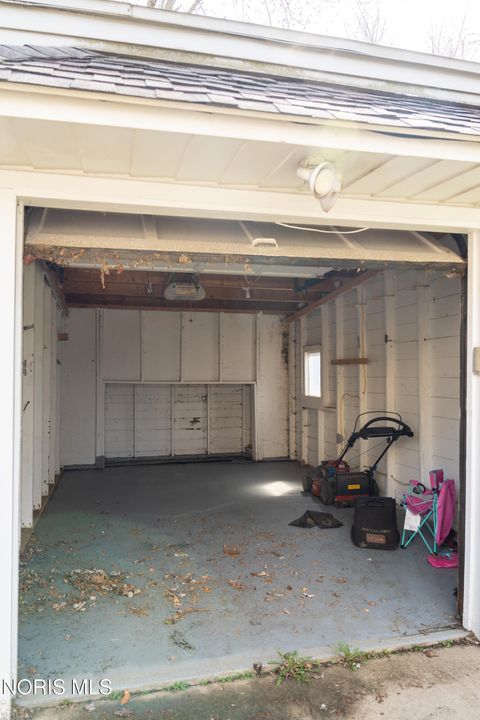 Tiny photo for 2315 Berdan Avenue, Toledo, OH 43613 (MLS # 10005849)