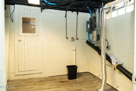 Tiny photo for 2315 Berdan Avenue, Toledo, OH 43613 (MLS # 10005849)