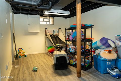 Tiny photo for 2315 Berdan Avenue, Toledo, OH 43613 (MLS # 10005849)