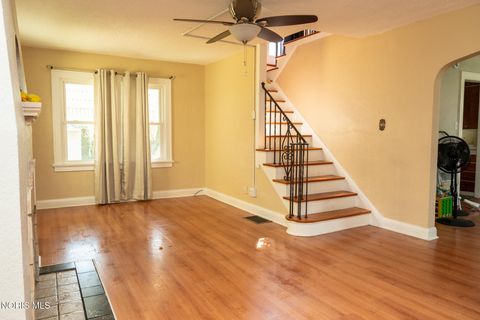 Tiny photo for 2315 Berdan Avenue, Toledo, OH 43613 (MLS # 10005849)