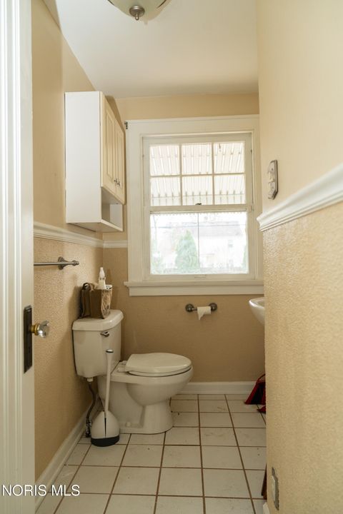 Tiny photo for 2315 Berdan Avenue, Toledo, OH 43613 (MLS # 10005849)