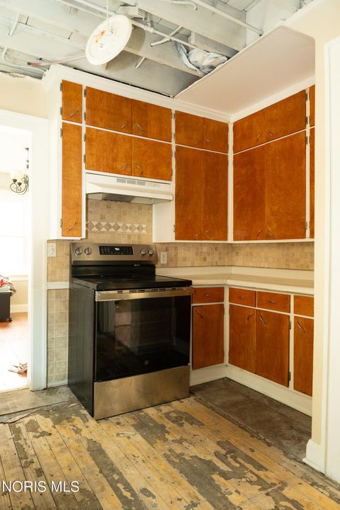 Tiny photo for 2315 Berdan Avenue, Toledo, OH 43613 (MLS # 10005849)