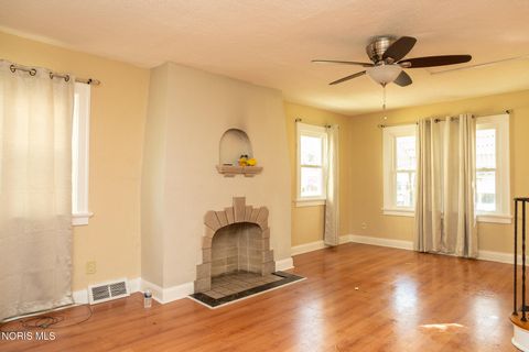 Tiny photo for 2315 Berdan Avenue, Toledo, OH 43613 (MLS # 10005849)