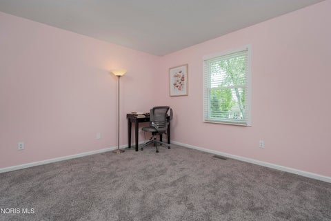 Tiny photo for 3123 Indian Springs Road, Maumee, OH 43537 (MLS # 10014236)