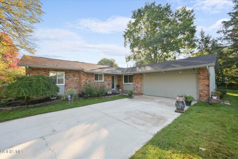 Tiny photo for 3789 Linden Green Drive, Toledo, OH 43614 (MLS # 10013704)