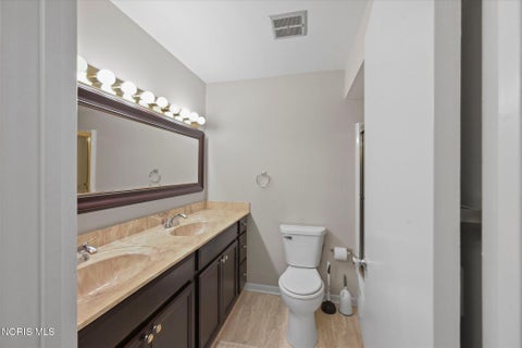 Tiny photo for 3789 Linden Green Drive, Toledo, OH 43614 (MLS # 10013704)