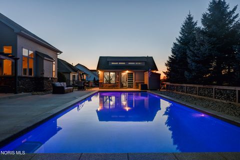 Tiny photo for 1800 Timber Ridge Drive, Bowling Green, OH 43402 (MLS # 10005804)