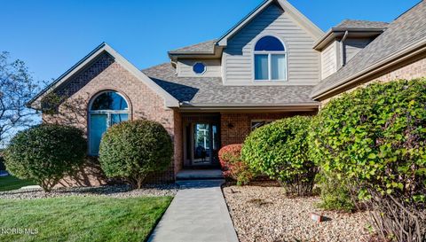 Tiny photo for 1800 Timber Ridge Drive, Bowling Green, OH 43402 (MLS # 10005804)