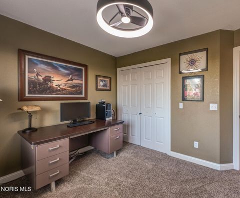 Tiny photo for 1800 Timber Ridge Drive, Bowling Green, OH 43402 (MLS # 10005804)