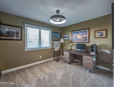 Tiny photo for 1800 Timber Ridge Drive, Bowling Green, OH 43402 (MLS # 10005804)