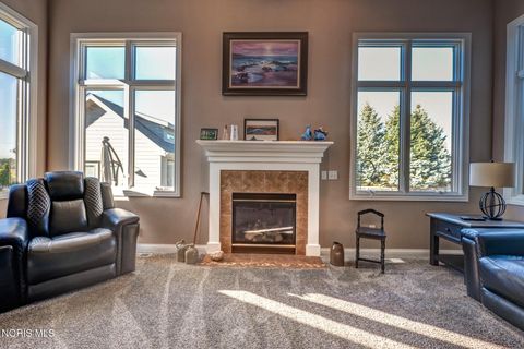 Tiny photo for 1800 Timber Ridge Drive, Bowling Green, OH 43402 (MLS # 10005804)