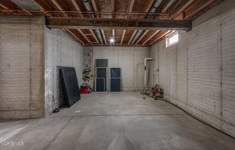 Tiny photo for 1800 Timber Ridge Drive, Bowling Green, OH 43402 (MLS # 10005804)