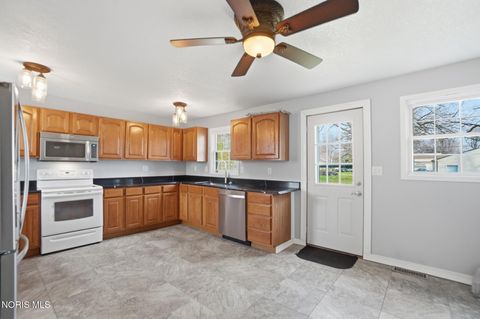 Tiny photo for 522 W Front Street, Findlay, OH 45840 (MLS # 10005853)