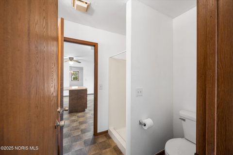 Tiny photo for 2211 E Harbor Drive, Toledo, OH 43611 (MLS # 10000704)