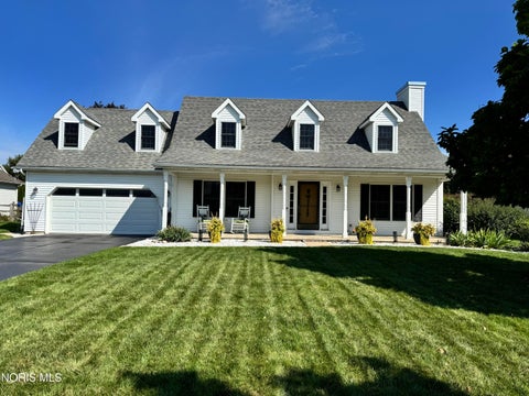 Photo of 1412 Mill Creek Lane, Waterville, OH 43566 (MLS # 10013099)