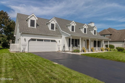 Photo of 1412 Mill Creek Lane, Waterville, OH 43566 (MLS # 10013099)