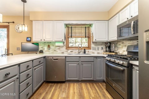 Tiny photo for 1412 Mill Creek Lane, Waterville, OH 43566 (MLS # 10013099)