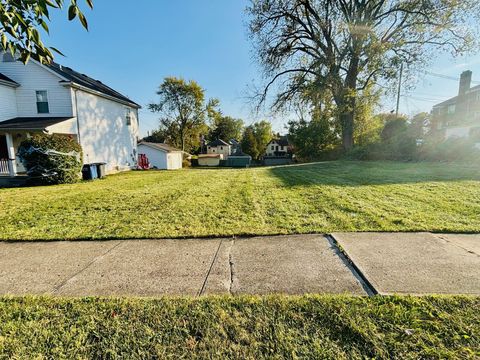 Photo of 1943 Macomber Street, Toledo, OH 43606 (MLS # 10000096)