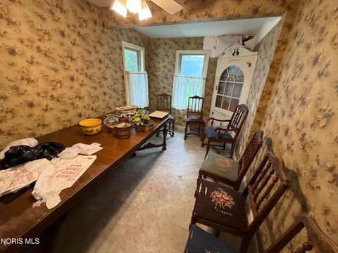 Tiny photo for 314 Clinton Street, Maumee, OH 43537 (MLS # 10012190)