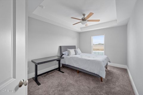 Tiny photo for 110 Wellington Place, Perrysburg, OH 43551 (MLS # 10004538)