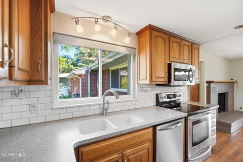 Tiny photo for 8212 Eagleville Road, Bloomdale, OH 44817 (MLS # 10012243)
