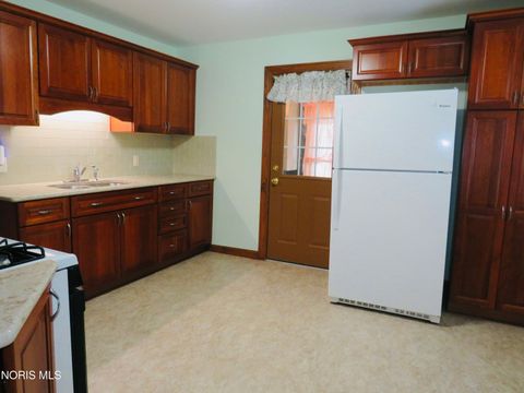 Tiny photo for 1305 Navarre Avenue, Toledo, OH 43605 (MLS # 10009531)