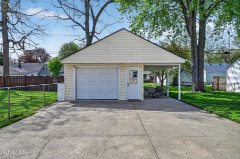 Tiny photo for 4929 Luann Avenue, Toledo, OH 43623 (MLS # 10007170)