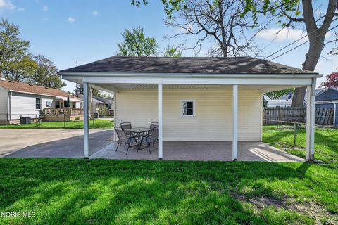 Tiny photo for 4929 Luann Avenue, Toledo, OH 43623 (MLS # 10007170)