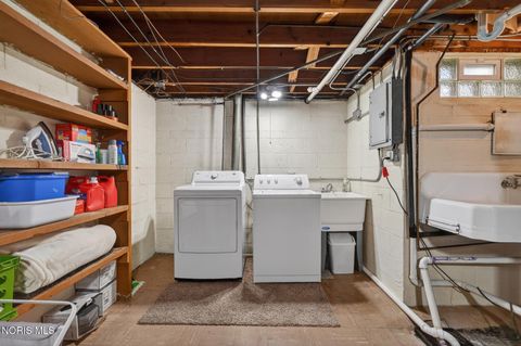 Tiny photo for 4929 Luann Avenue, Toledo, OH 43623 (MLS # 10007170)