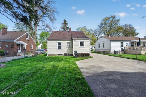 Tiny photo for 4929 Luann Avenue, Toledo, OH 43623 (MLS # 10007170)