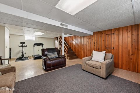 Tiny photo for 4929 Luann Avenue, Toledo, OH 43623 (MLS # 10007170)