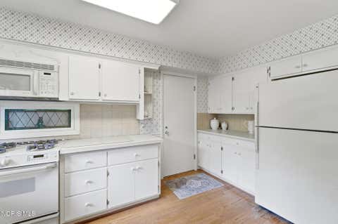 Tiny photo for 4524 River Road, Toledo, OH 43614 (MLS # 10011235)