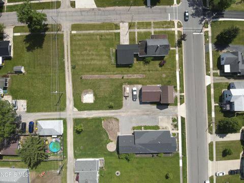 Tiny photo for 727 E 2nd Street, Ottawa, OH 45875 (MLS # 10008308)