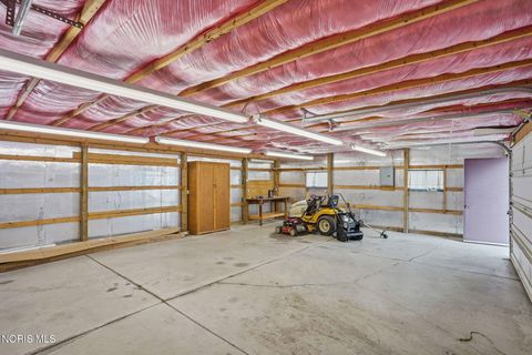 Tiny photo for 2318 Anna Street, Findlay, OH 45840 (MLS # 10005382)