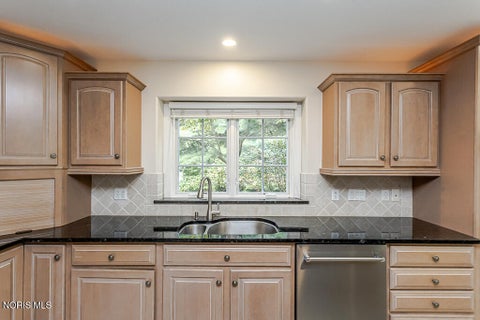 Tiny photo for 6958 Cedar Creek Lane, Toledo, OH 43617 (MLS # 10013738)