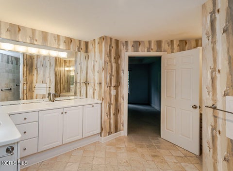 Tiny photo for 6958 Cedar Creek Lane, Toledo, OH 43617 (MLS # 10013738)